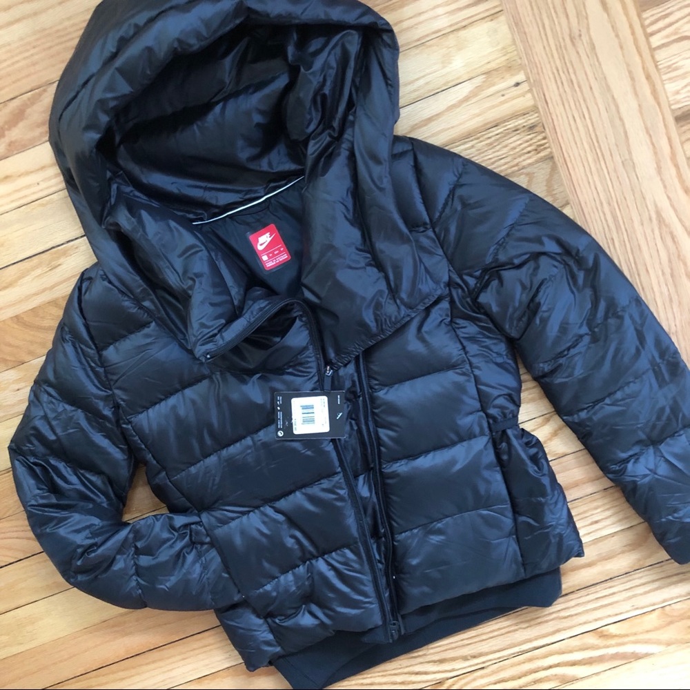 🆕NWT Nike puffer athletic jacket